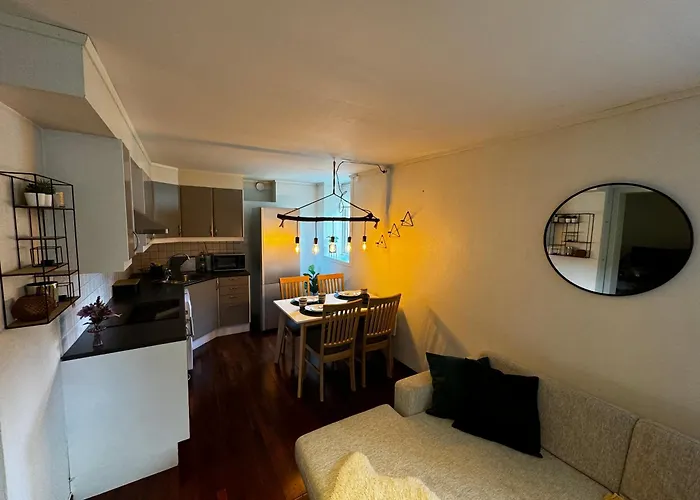 Central, 2 Bedroom, Free Parking Apartament